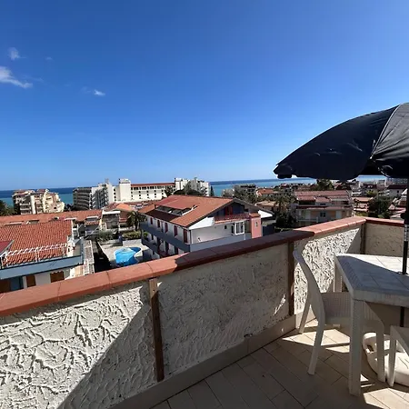 Colapesce Penthouse Apartment *
